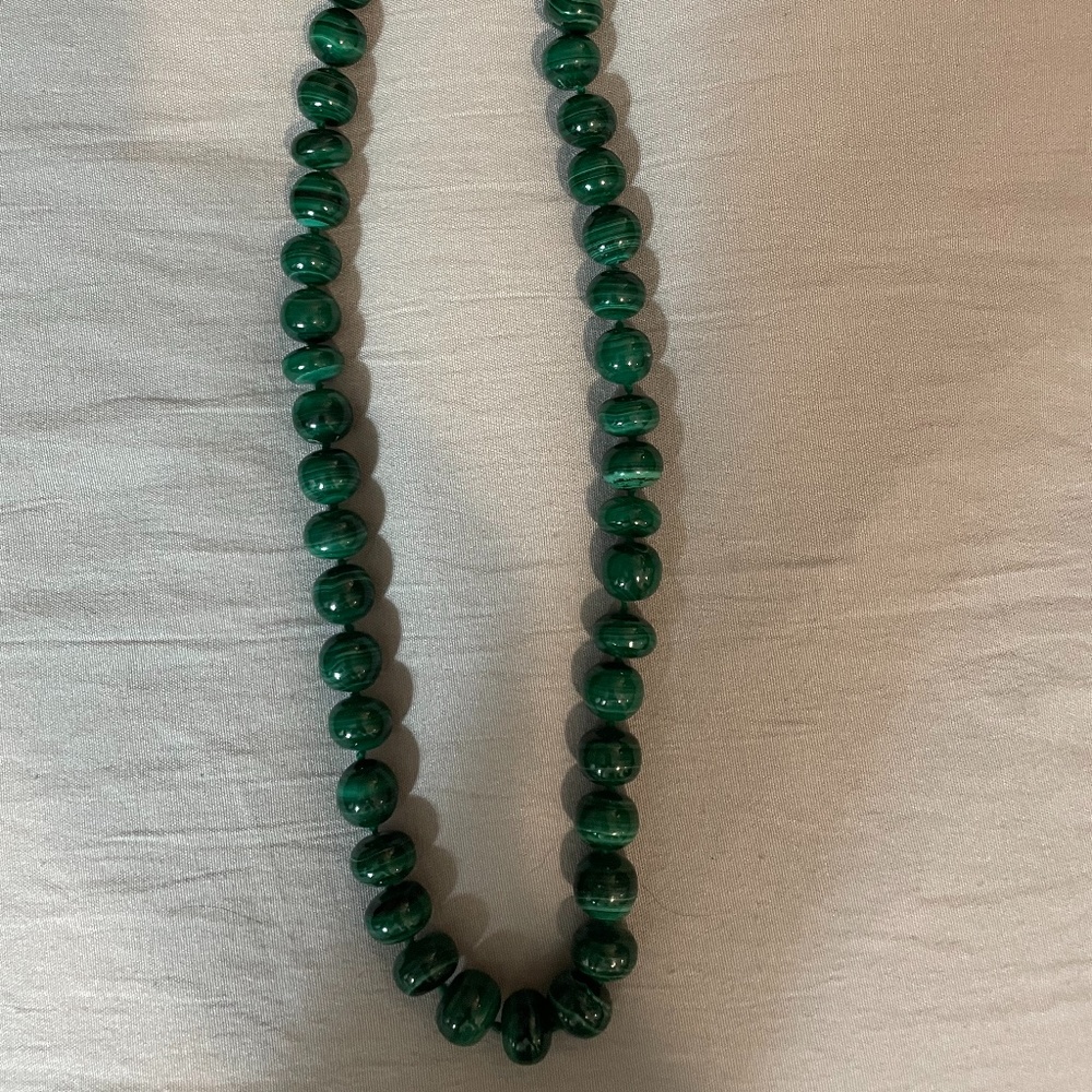Genuine Malakite Beaded necklace